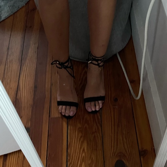 Charlotte Russe classy ankle tie blank heels - Picture 3 of 4